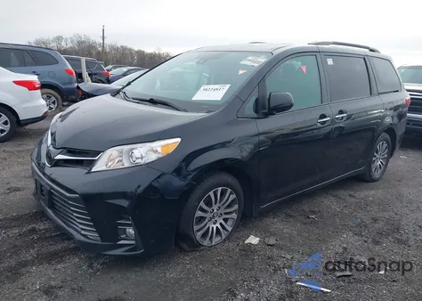 2018 Toyota Sienna Xle from USA, damaged, VIN 5TDYZ3DC0JS924709